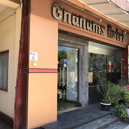 Gnaanams Hotel And Restaurant Джафна Екстериор снимка